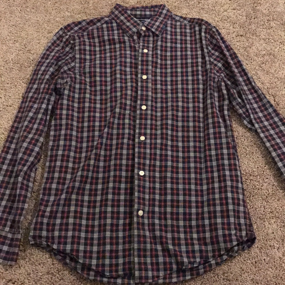 Men’s dress shirt